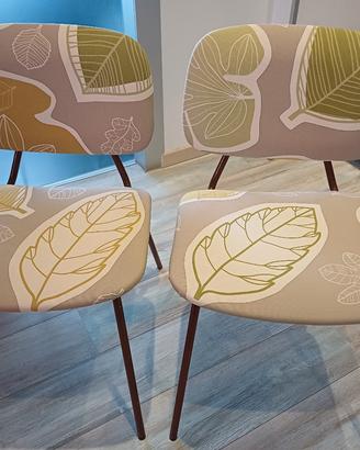 coppia di sedie vintage in stile contemporaneo