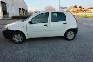 FIAT PUNTO 11.2004 BENZINA
