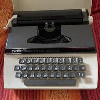 Macchina da scrivere vintage Petite Super