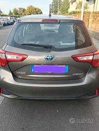 Toyota Yaris Hybrid Active 2017 
