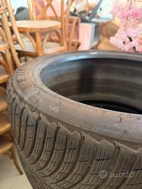 Gomme invernali 295 35 r21 + 265 40 r21 michelin