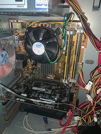 Scheda madre + CPU + dissipatore + RAM