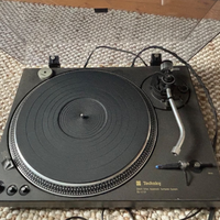 Technics SL 1710