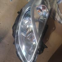 Faro anteriore dx Clio 3