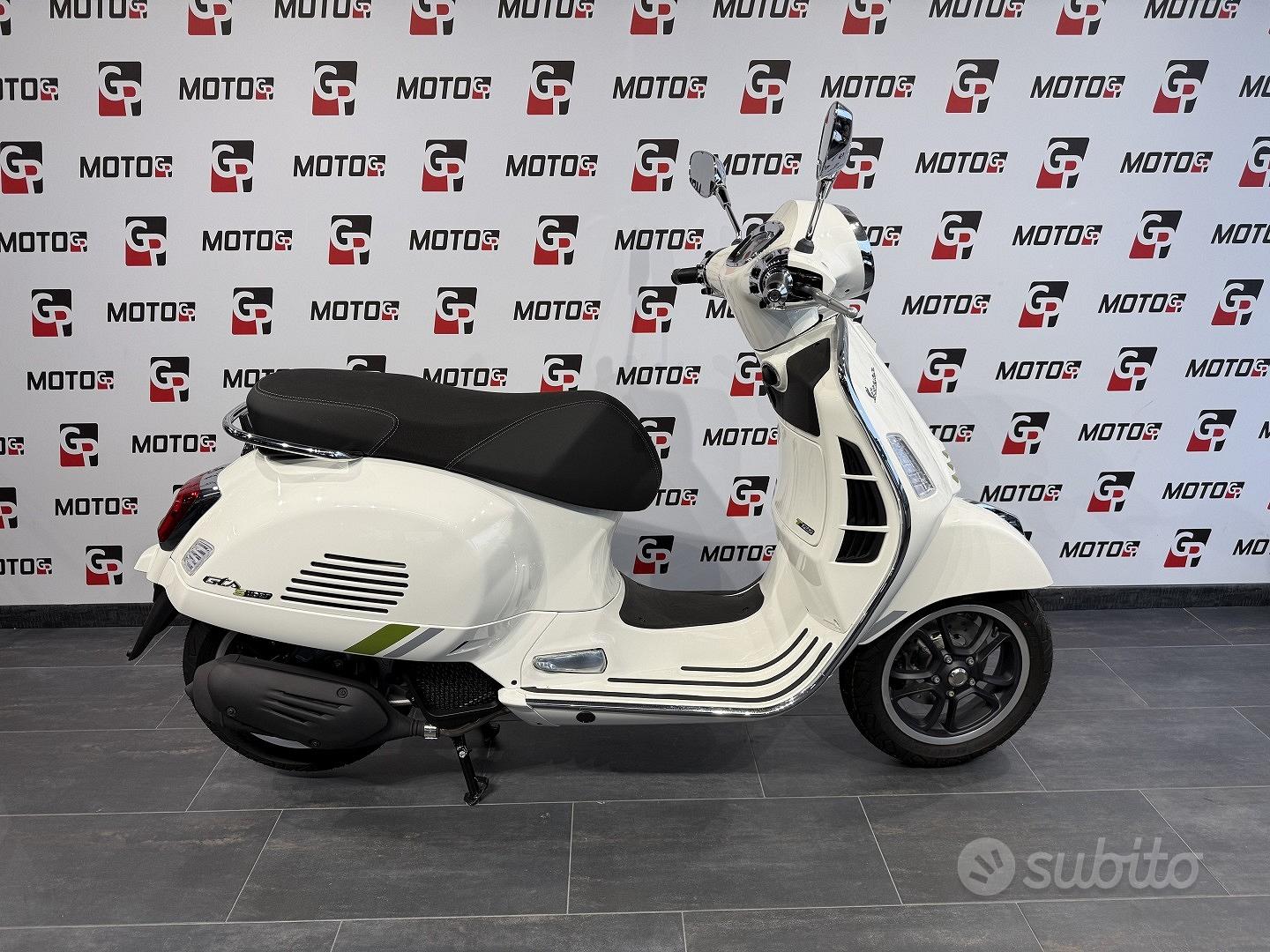 subito-motogp-modica-vespa-gts-supertech-125cc-pronta-consegna