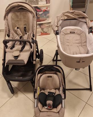 Trio inglesina aptica