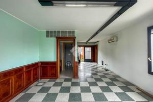 UFFICIO A CAVENAGO DI BRIANZA