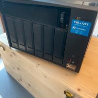 NAS QNAP TVS-x72XT con 6x16TB Seagate Exos – 96tb