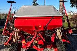 Seminatrice Kverneland