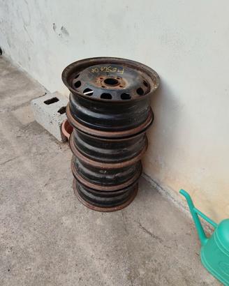 4 Cerchioni ferro 15" Ford Fiesta
