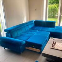 Divano in velluto blu