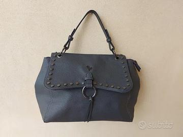 Borsa GianMarco Venturi con borchie grigia