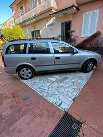 Opel astra station wagon 1600 benzina