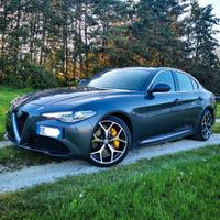 Alfa Giulia 2.2 Anno 2019 Km 84000