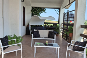 Villetta Immersa nel Verde