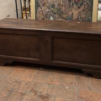 Cassapanca Antica in Noce Massello