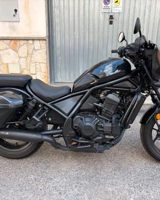 Honda Rebel 1100 T (Touring version) DCT