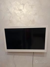 Televisore bianco 32 pollici
