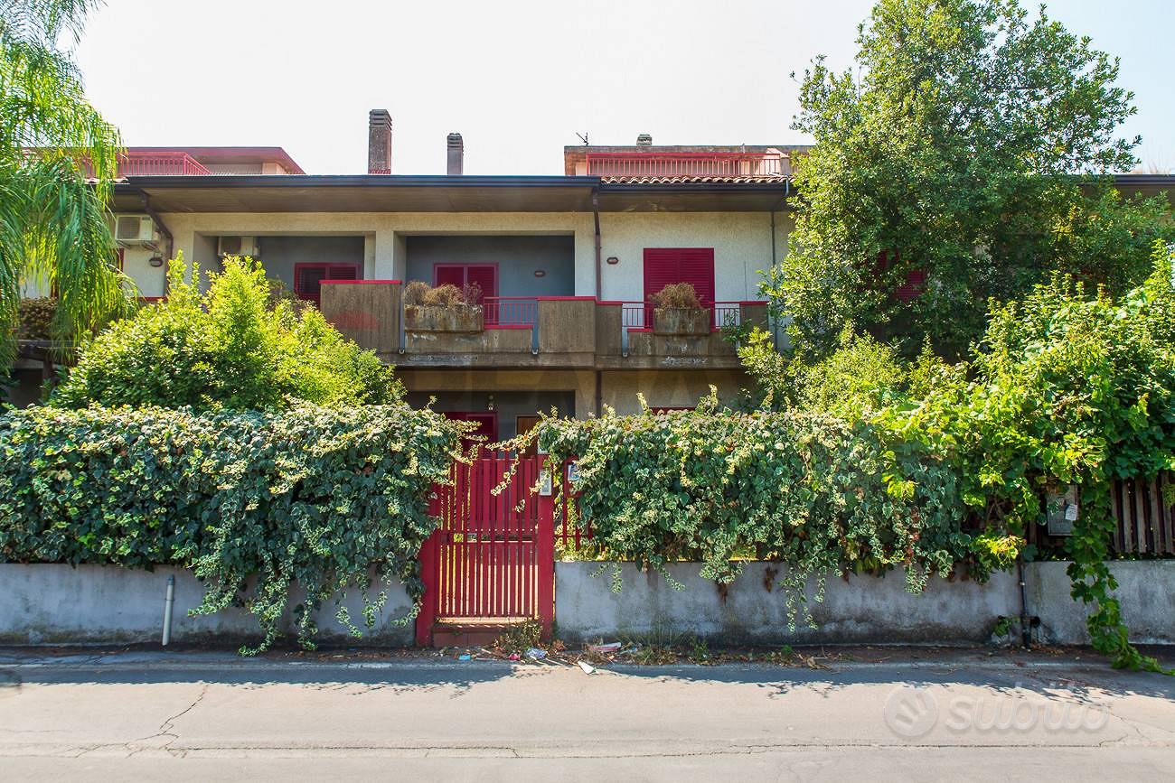 Casa – San Giovanni la Punta, Trappeto - Altro