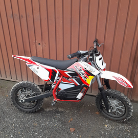 Mini moto elettrica