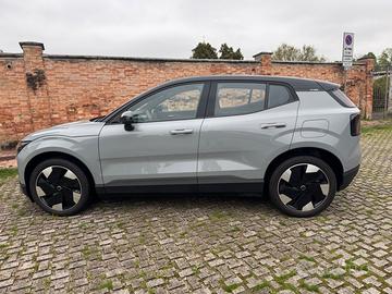 Volvo ex30 (2023-->) - 2024