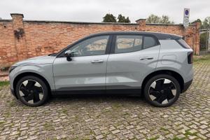 Volvo ex30 (2023-->) - 2024