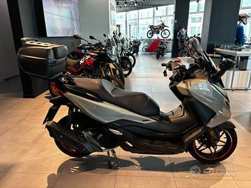 Honda Forza 125