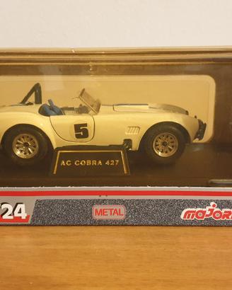 Modellino AC COBRA 427 ROADSTER Majorette 1/24