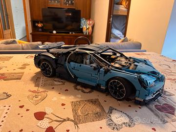 Lego technic Bugatti Chiron 42083