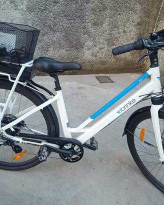 BICI 28 CITY BIKE ELETTRICA DA MARCA BRINKE  NUOVA