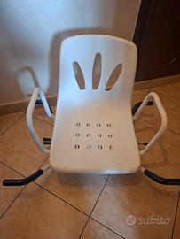 seduta girevole anziani per vasca da bagno