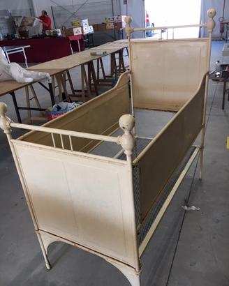 Letto bimbo in ferro smaltato Anni 50/60