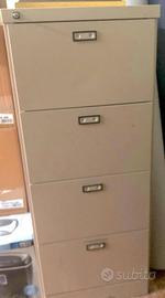 Classificatore acciaio 4 cassetti per cartelle sos