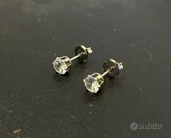 Coppia Orecchini Punto Luce Brillanti