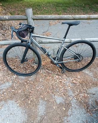 cannondale topstone M