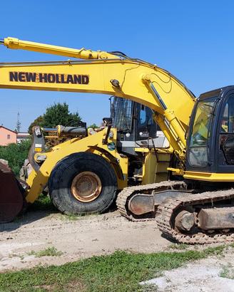 New Holland 245