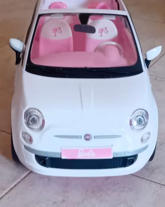 macchina 500 di Barbie