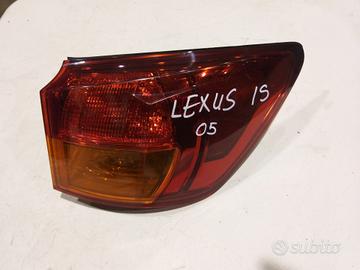 STOP FANALE POSTERIORE DESTRO LEXUS IS 200 (99>05)