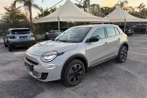 Fiat 600 Hybrid 110 CV DCT MHEV Serie Speciale Ico
