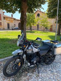 Moto Royal Enfield Hymalayan