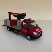 Iveco Daily 35C piattaforma aerea pompieri 1/43