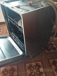 Lavastoviglie Electrolux 