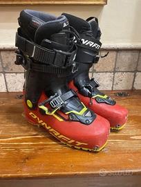 Scarponi da sci alpinismo dynafit TLT8