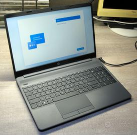 PC Laptop HP 255 G9