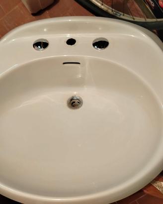 Lavandino per bagno