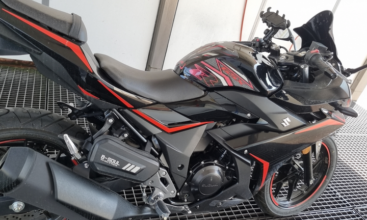 Vendita: Suzuki GSX 250R