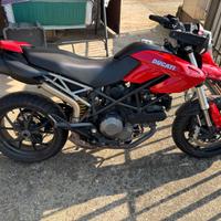 Ducati Hypermotard 796 - 2011