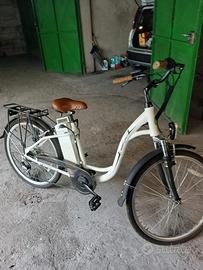 Bici elettrica Smartway C1