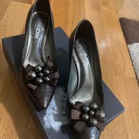 Scarpe marroni Geox con tacco