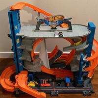 Pista Hot Wheels squalo